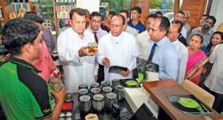 Lumbini Opens Dalu Tea Centre in Deniyaya